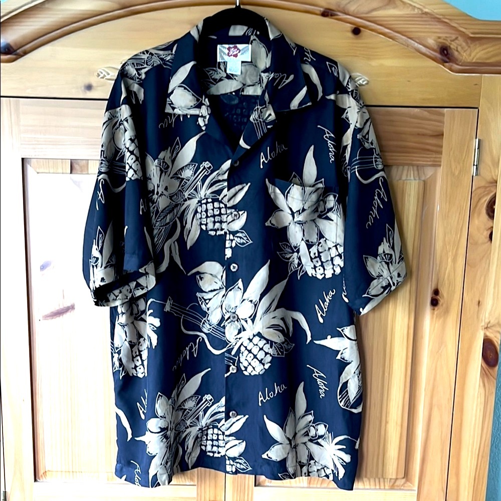 🌟HP🌟Hilo Hattie Hawaiian Tropical Shirt